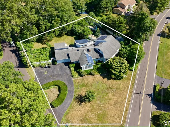 142 Williams Road, Trumbull, CT 06611