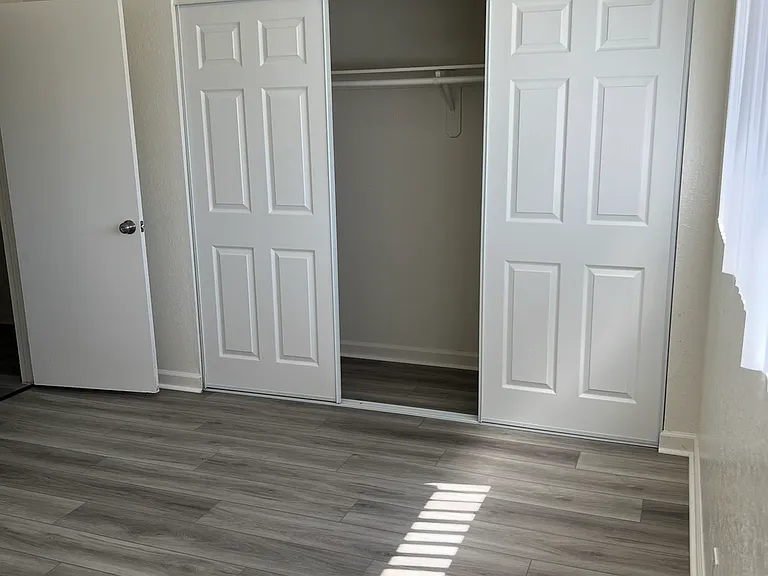 43711 Challenger Way #16 — Photo 9