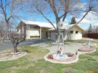 5216 Ross Ct, Rapid City, SD 57703