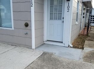 912 Montgomery St, Laurel, MD 20707