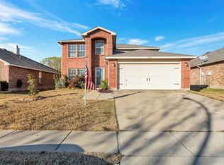 1821 Kittredge Way, Justin, TX 76247