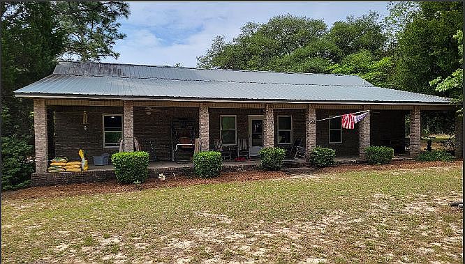 1st image of 4568 Yellow Bluff Rd