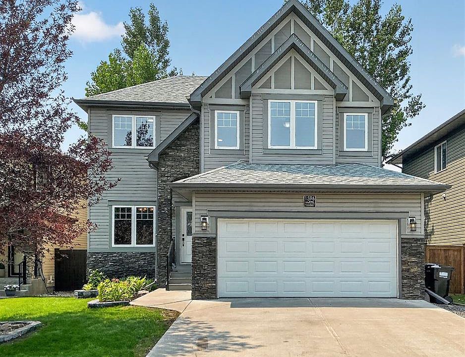 1st image of 1596 E Coalbanks Blvd W