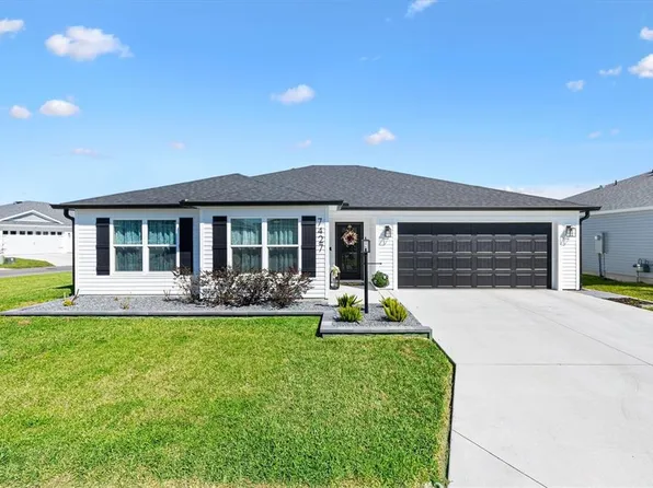 7427 Munday Ln, Okahumpka, FL 34762