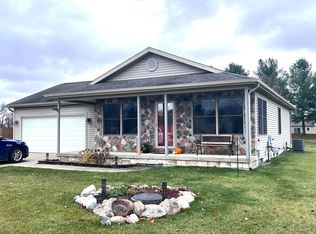 314 E Diamond Way, Morrice, MI 48857