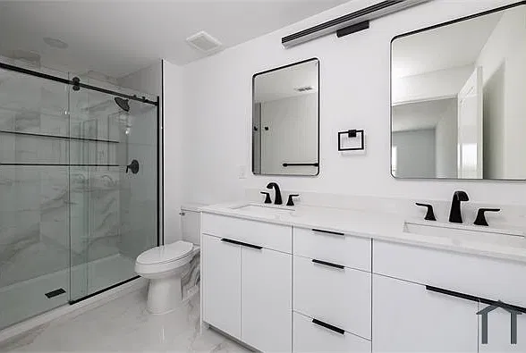 3 bed, $2,100 — Photo 3