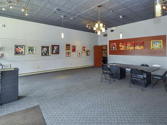 3rd image of 265 5th St SE