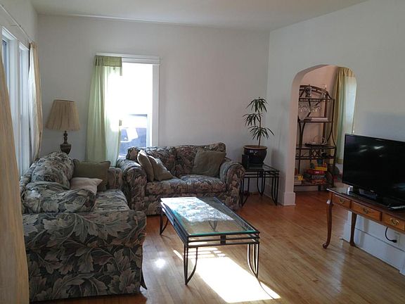 4th image of 110 Columbia Ave