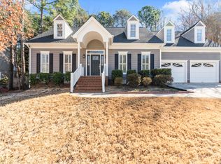 104 Glenmore Rd, Cary, NC 27519