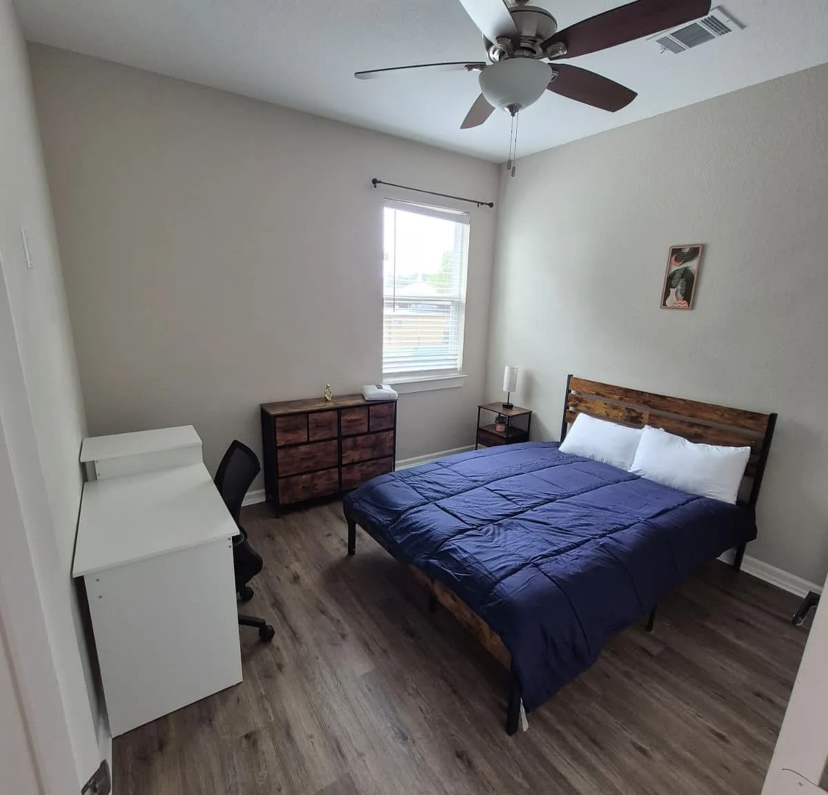 7517 Sandle St - 1 — Photo 3