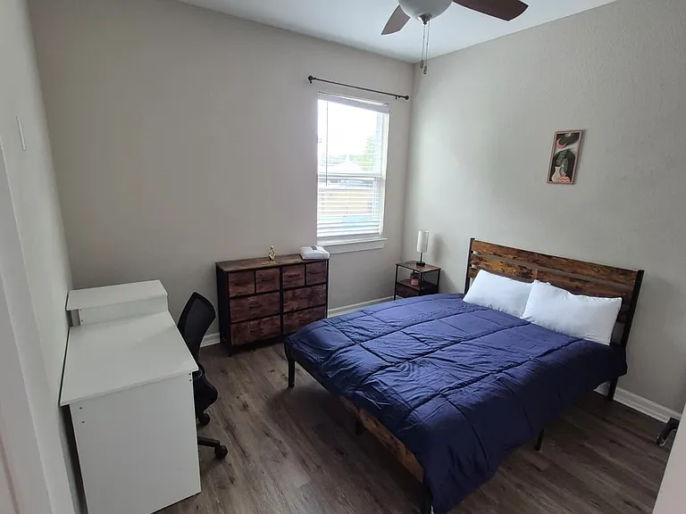 7517 Sandle St #1 — Photo 3