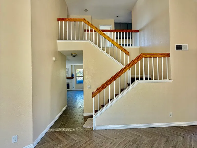 21325 Marston Ct — Photo 14