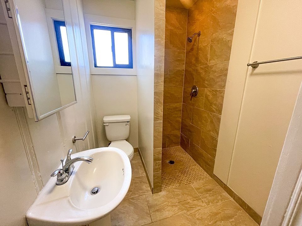 goodwin Apartment Rentals Seaside, CA Zillow