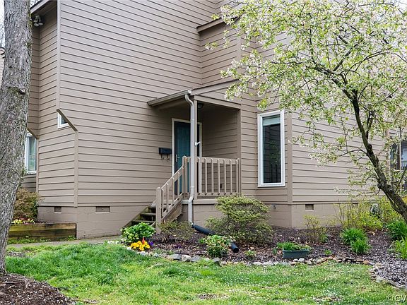 5th image of 1700 Foxfire Cir