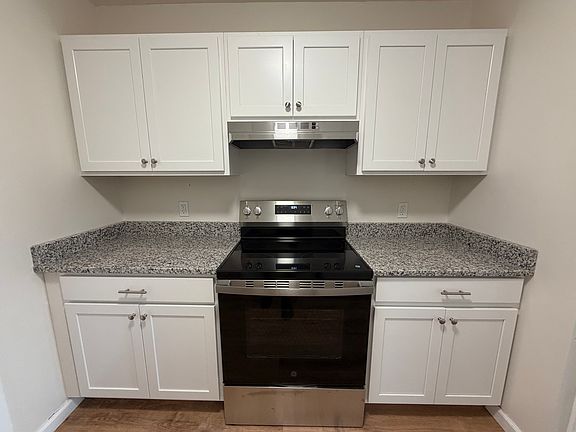 4th image of 600 Sherwood Ave #604-1