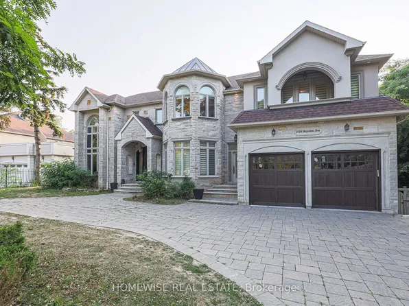 2706 Bayview Ave, Toronto, ON M2L 1B9