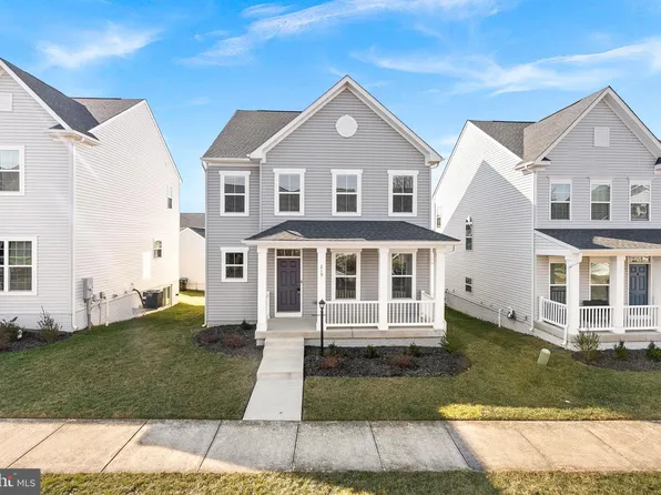 219 Shoe Buckle Ct, Stephens City, VA 22655