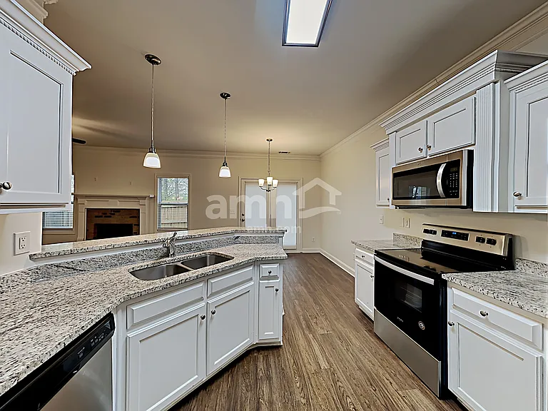 2080 Lily Valley Dr — Photo 3