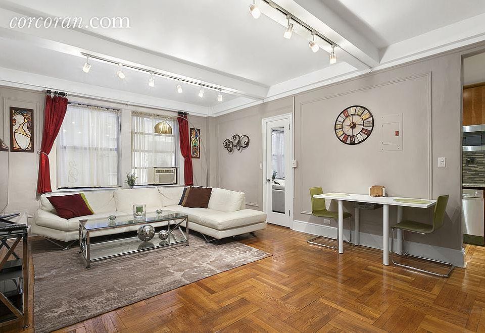 1st image of 20 W 72nd St #1003