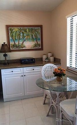 4th image of 4121 Lorene Dr Unit 305