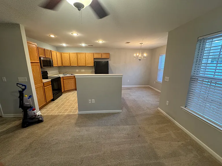 257 Sonata Cir — Photo 3