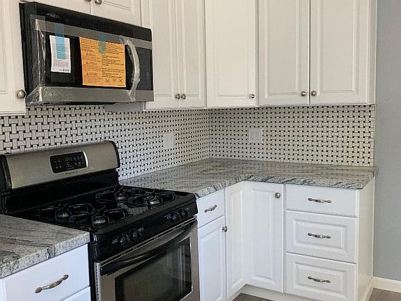 2nd image of 26846 North Broadway