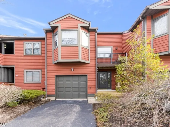 102 Clark Cir, Raritan Twp., NJ 08822