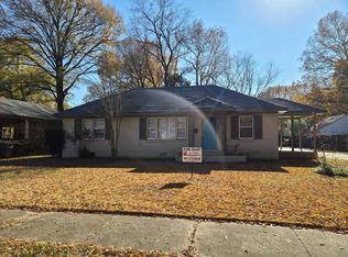 4643 Flamingo Rd, Memphis, TN 38117