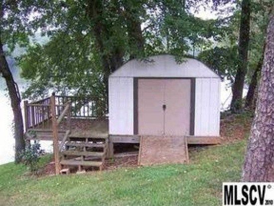 3rd image of 4104 Wilkerson Dr