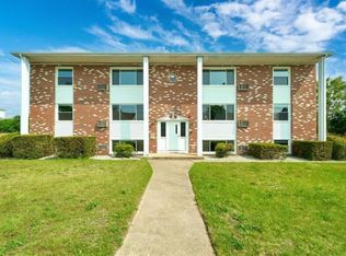 46 Carman St APT 4, Cranston, RI 02910