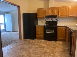 8210 Brook Dr #386, Flushing, MI 48433