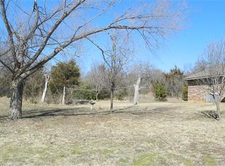 1605 Nichols Dr, Choctaw, OK 73020