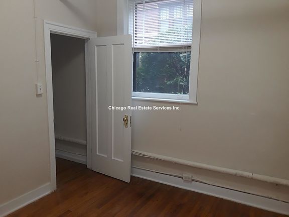 5th image of 1368 W Estes Ave #G