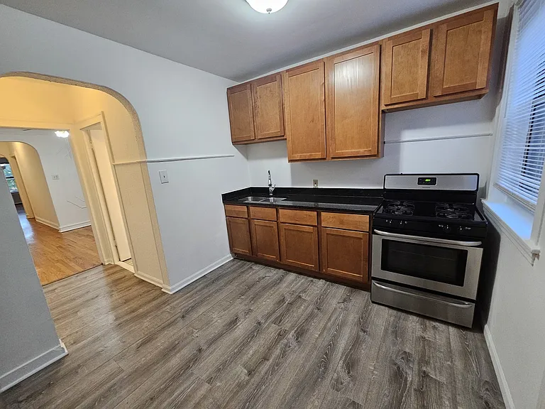2456 W Catalpa Ave #2 — Photo 17