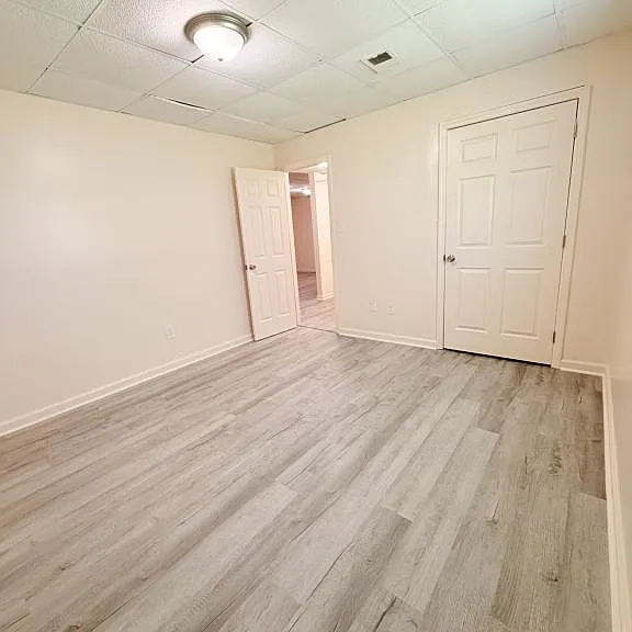 104 Brown Ct #8 — Photo 15