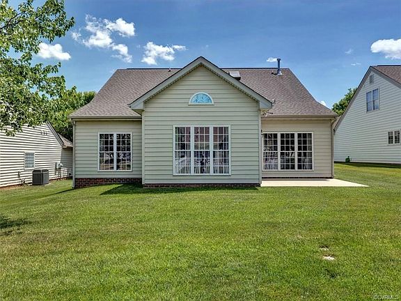 5th image of 10204 Urbanna Ct