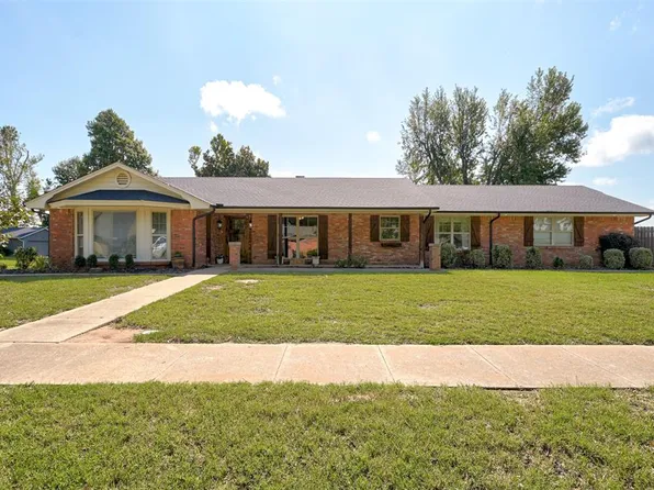 1301 Brookhaven Blvd, Norman, OK 73072