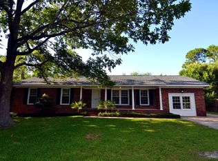 5017 Lord Tennyson Dr, Wilmington, NC 28405