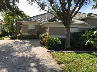 8432 Brittania Dr, Fort Myers, FL 33912