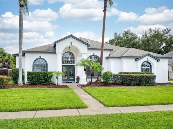 9844 Montclair Cir, Apopka, FL 32703