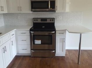 680 Boston Post Rd APT 21, Milford, CT 06460