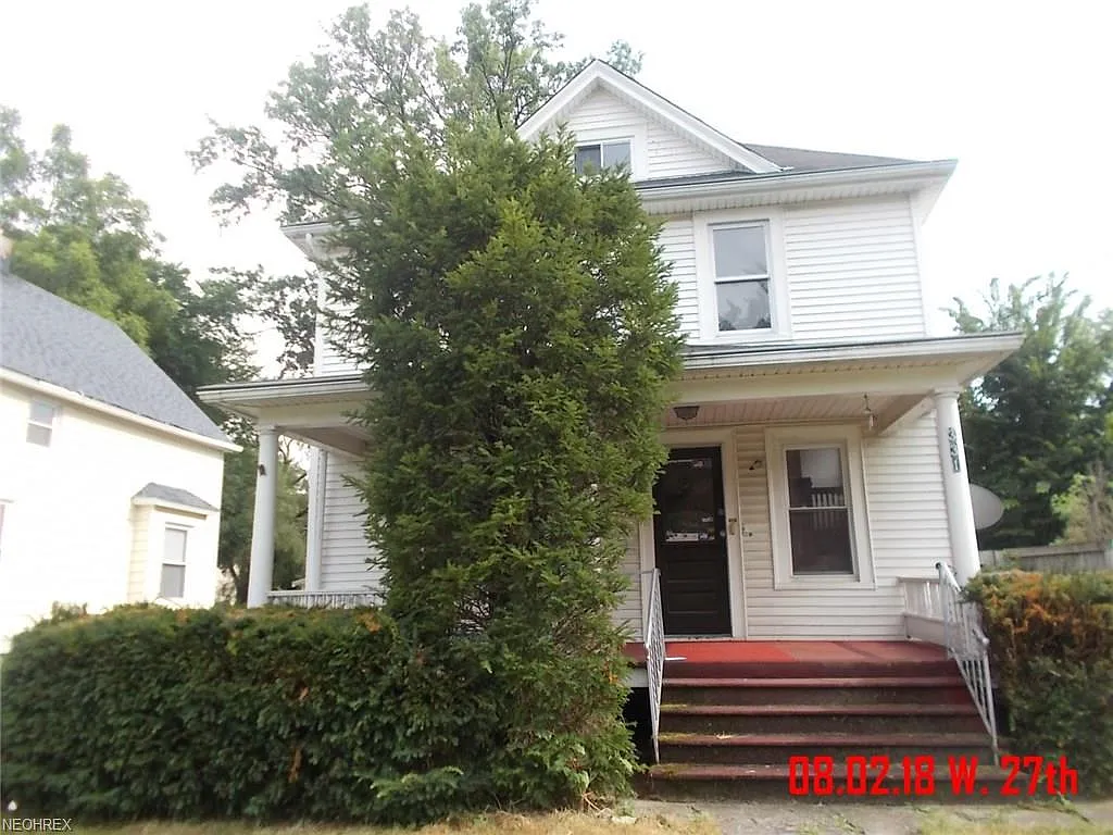 331 W 27th St photo 1
