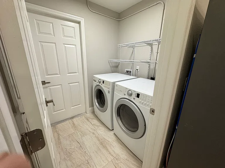 1845 Blue Heron Dr — Photo 24