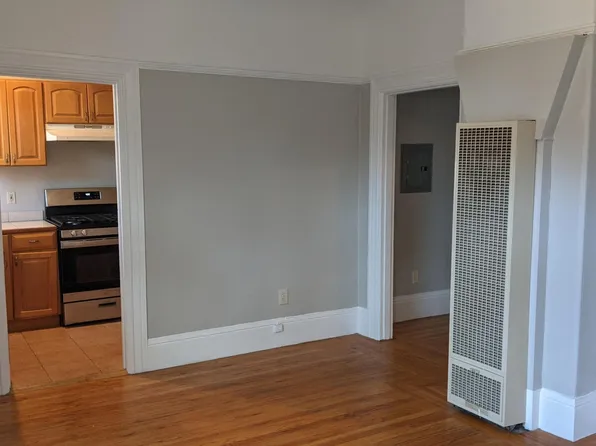 2146 Parker St, Berkeley, CA 94704