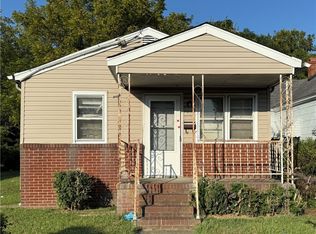 638 Ivy Ave, Newport News, VA 23607