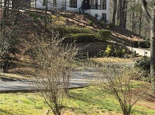 1821 Bromley Way NE, Roswell, GA 30075