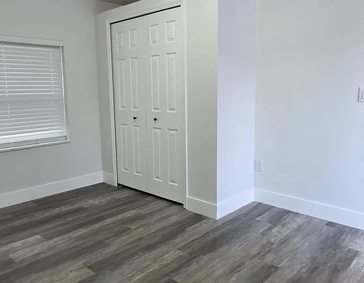 243 S Hull Ave — Photo 10