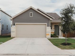 122 Canopy Oak Rd, New Braunfels, TX 78130