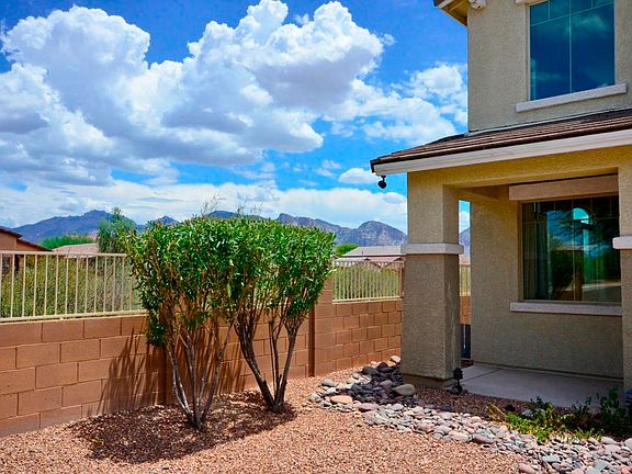4th image of 937 W Cork Oak Pl