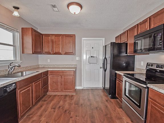 5th image of 11530 Vista Haven Dr